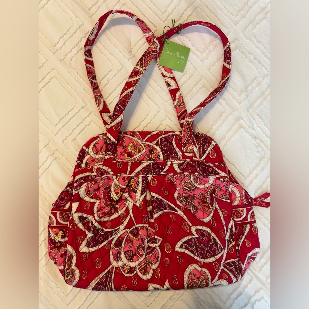 BRAND NEW VERA BRADLEY SWEET PLEAT TOTE ROSY POSIE| %100 cotton| RETIRED PATTERN